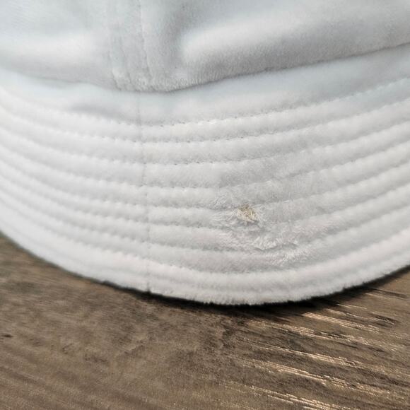Vintage North Carolina Tar Heels Bucket Hat Cap White UNC NCAA 90s Soft Fleece - Picture 4 of 10